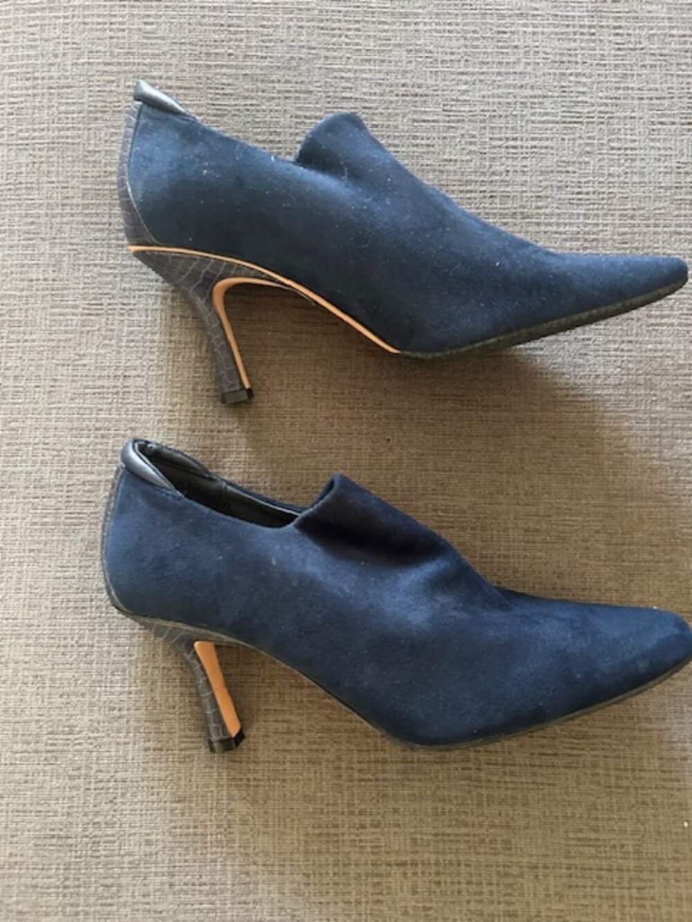 Donald Pliner Dottie Booties - Size 7 - NWOB